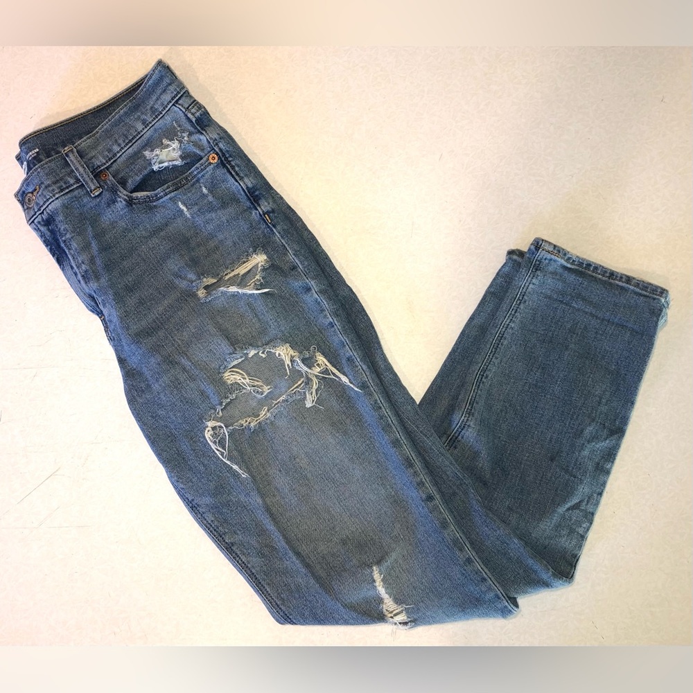Old Navy Women's Distressed Boyfriend Mid Rise Denim Blue Jeans - 10 Tall - Picture 4 of 11